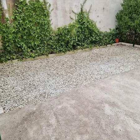 Apartamento Vive Con Jardín *